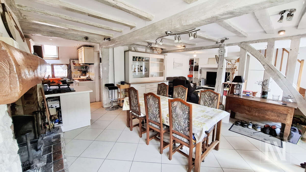 Maison à LUSIGNY-SUR-BARSE