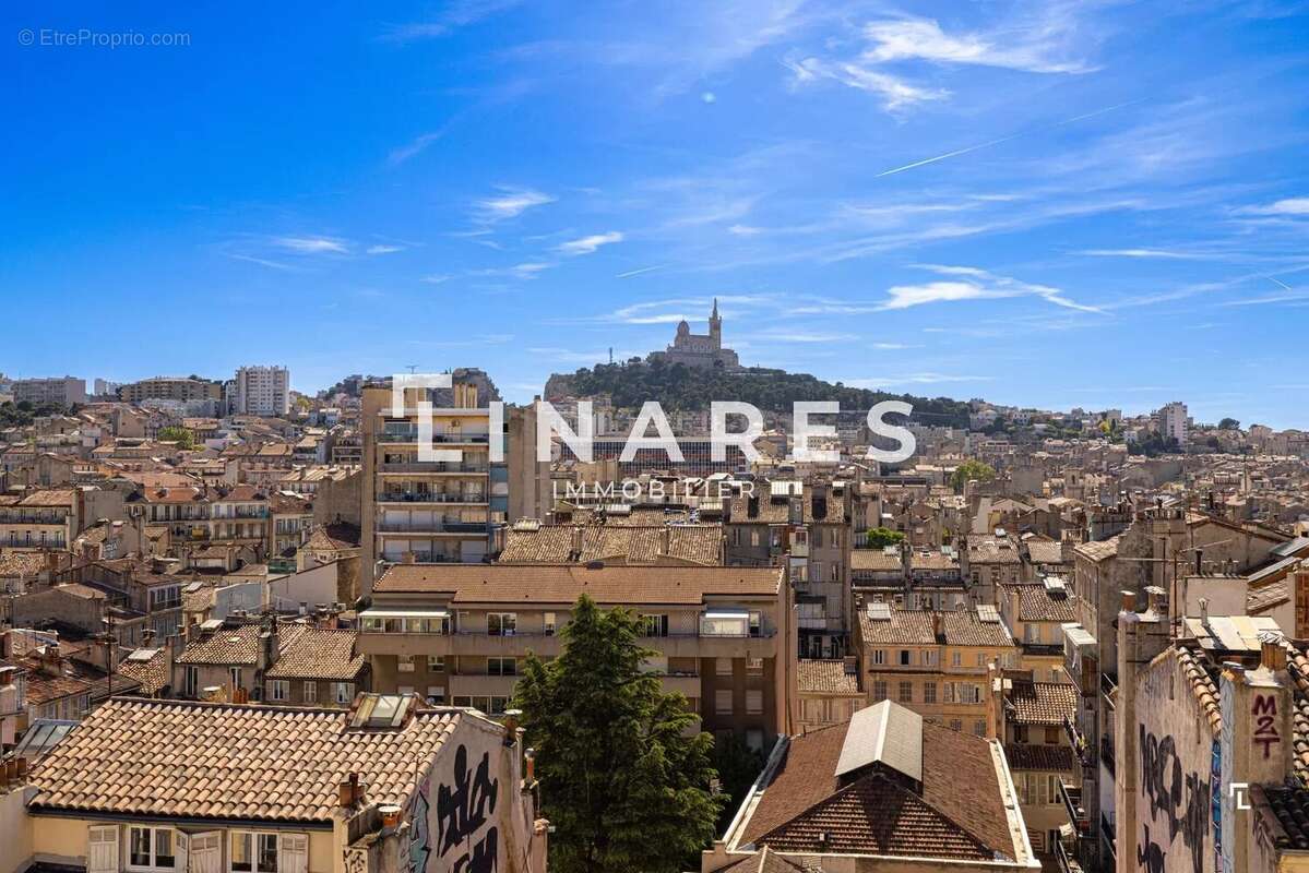 Appartement à MARSEILLE-6E