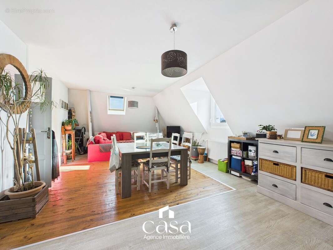 Appartement à MONTAMY