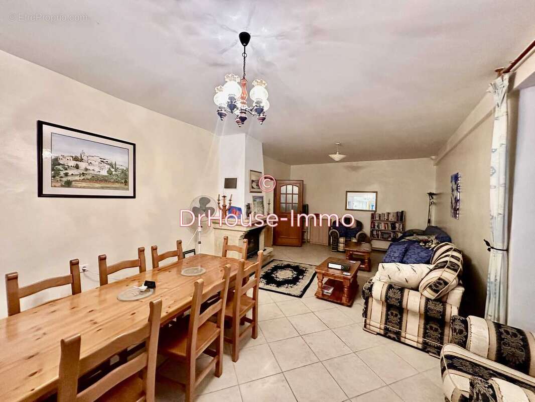 Maison à BUIS-LES-BARONNIES