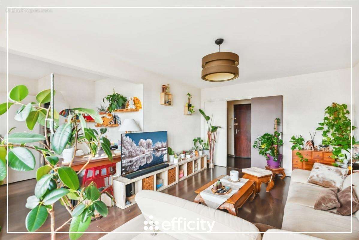 Appartement à NEUILLY-SUR-MARNE