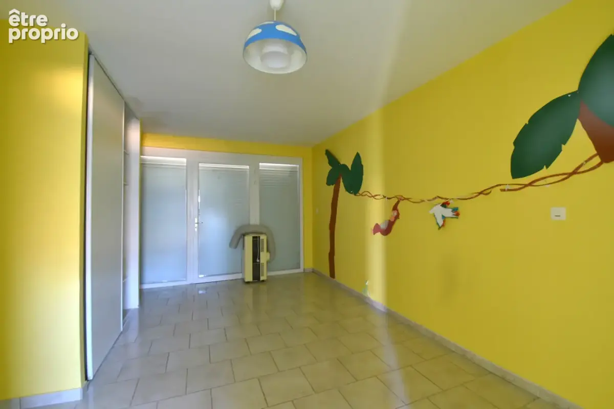 Maison à vendre 7 pièces NEVERS (58) Murs commerciaux ou maison familiale de 165 m² sur un terrain de 637 m² - photo 3