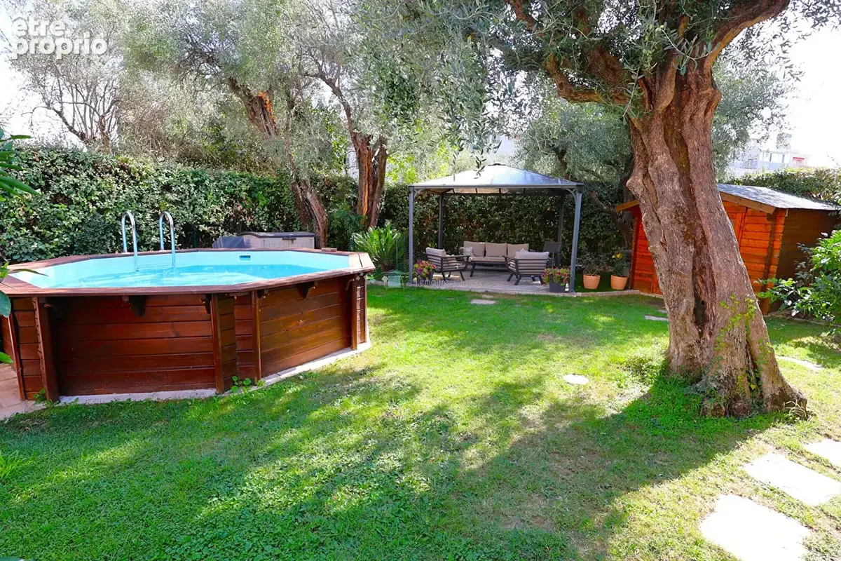 Bas de villa de 80 m² avec jardin de 320 m² et piscine - photo 8
