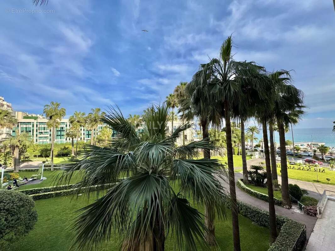 Appartement à CANNES