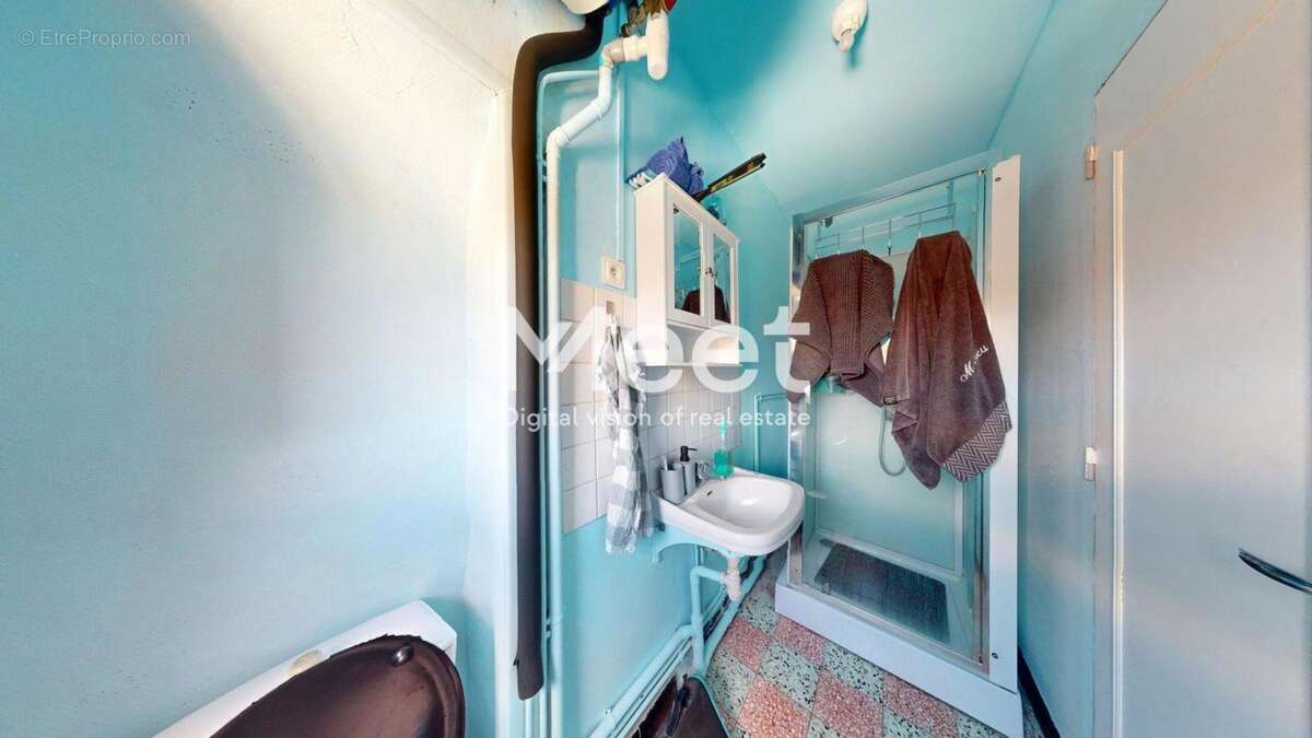 Appartement à BRIENON-SUR-ARMANCON