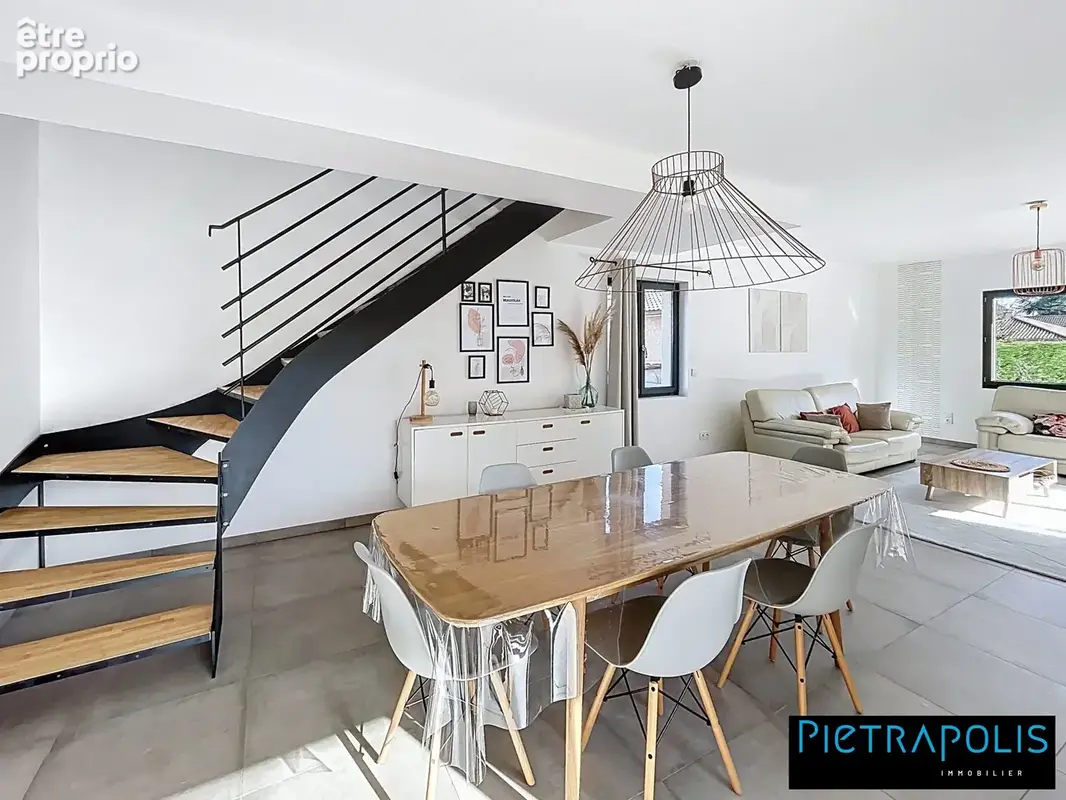 Maison 5 pièces 135 m² à vendre à Limas (69400) - photo 9