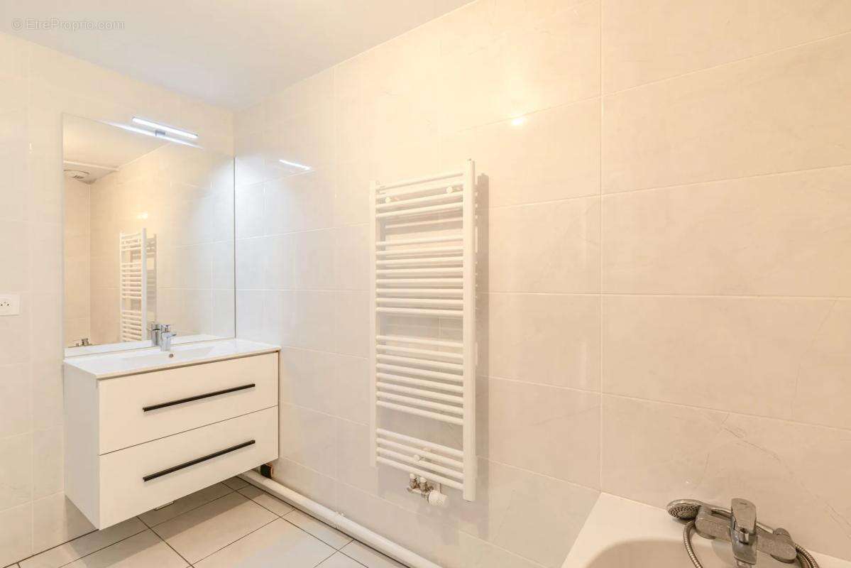 Appartement à SAINT-MAURICE