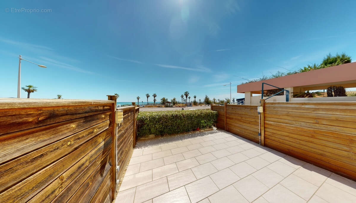 Appartement à FREJUS