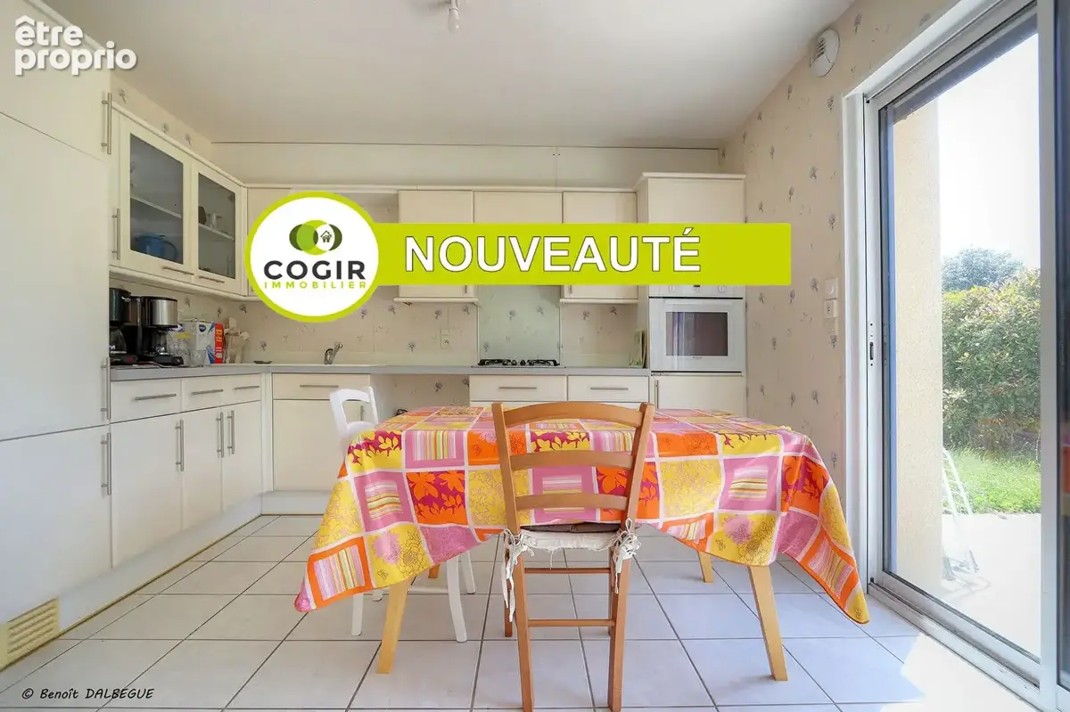 Maison 7 pieces 158m² - MONTFORT-SUR-MEU 35160 - photo 3