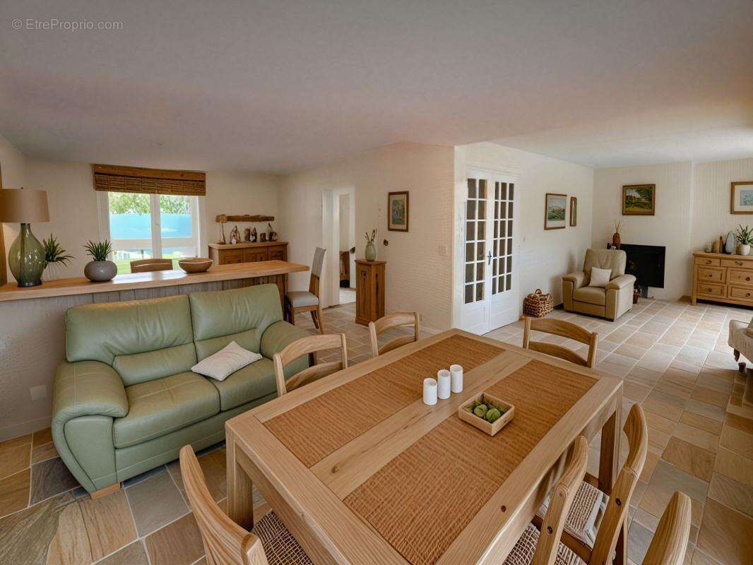 Maison à VARENNES-SUR-FOUZON