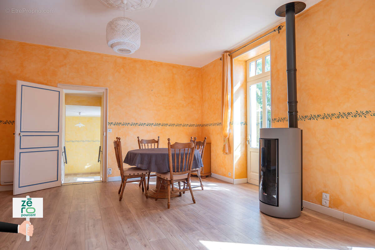 Maison à LA BRETONNIERE-LA-CLAYE