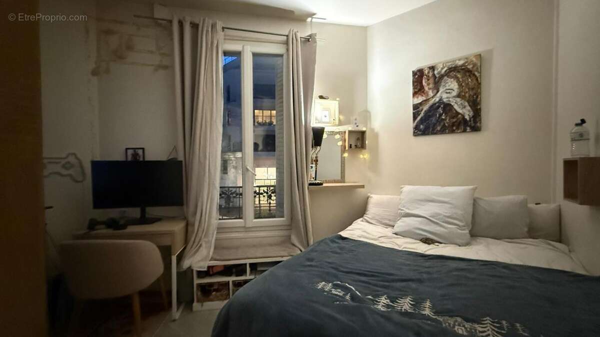 Appartement à SURESNES