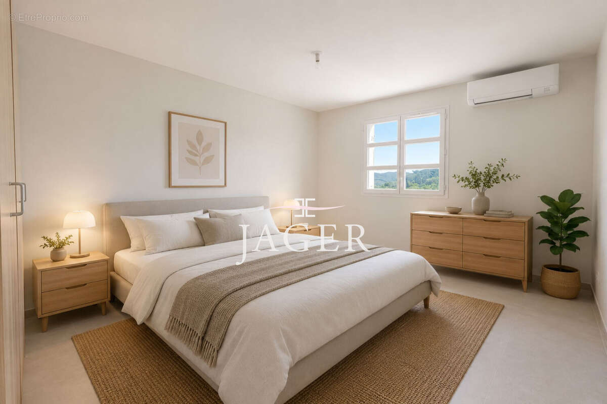 Appartement à GRIMAUD