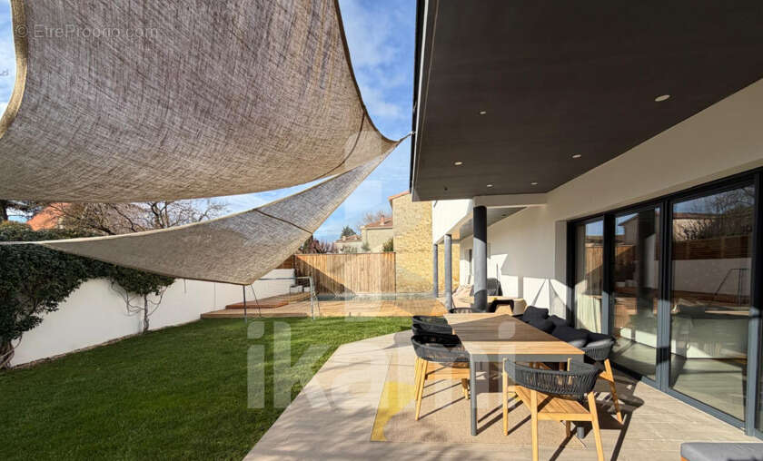 Maison à LANSARGUES