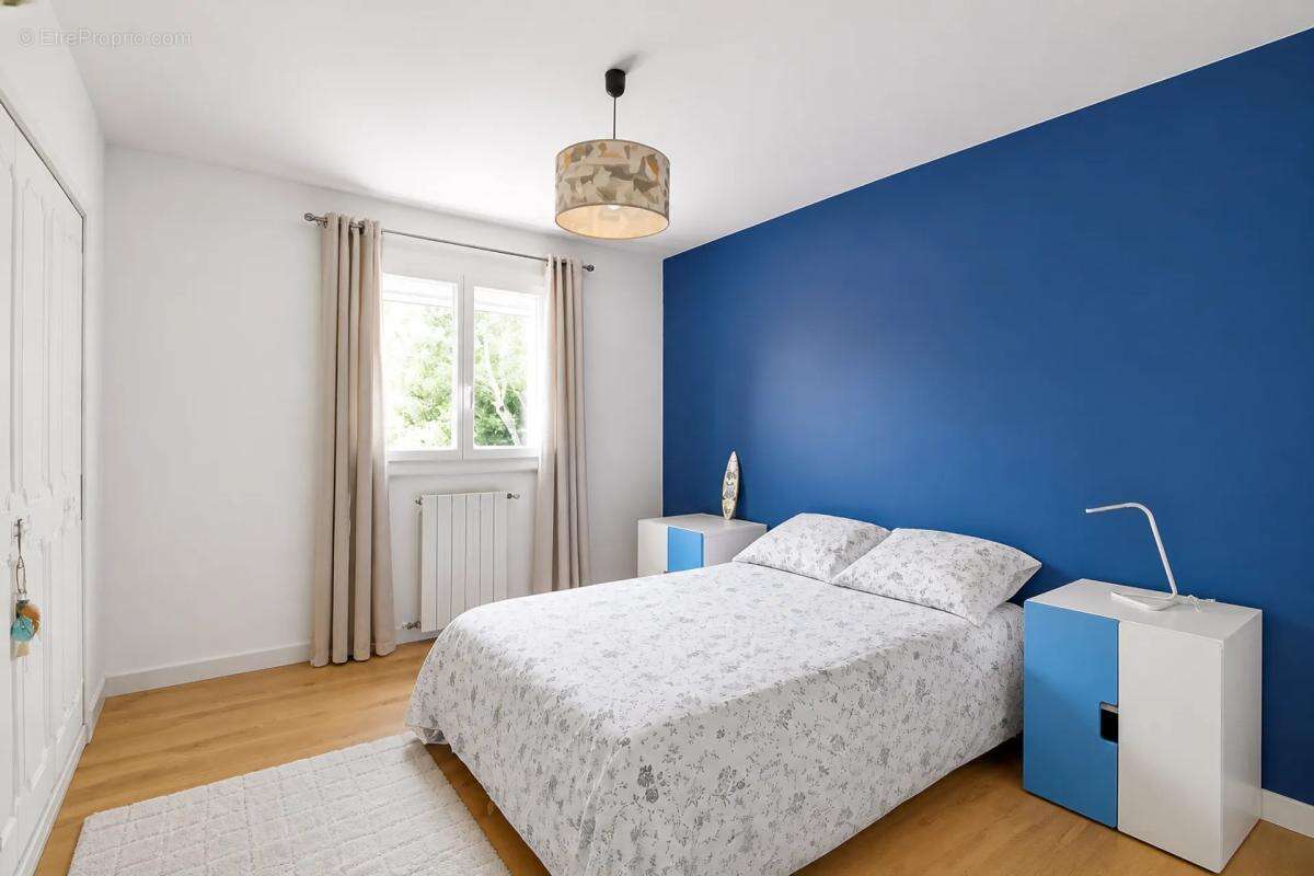 Maison de 6 pièces de 153,72 m² à Vedène - photo 14