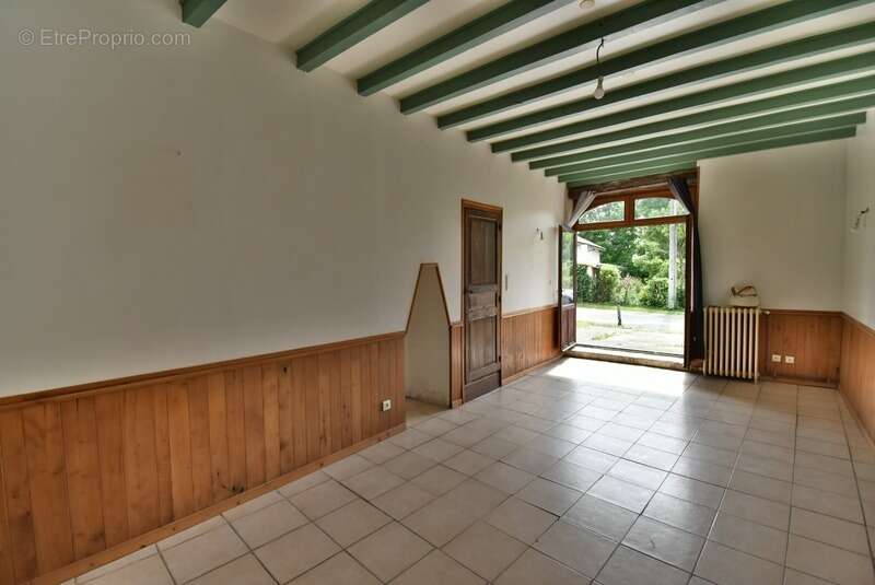 Maison à vendre d'env 120 m2 (dont 80 habitables) 5 pièces avec jardin GARDES LE PONTAROUX (16) - photo 11