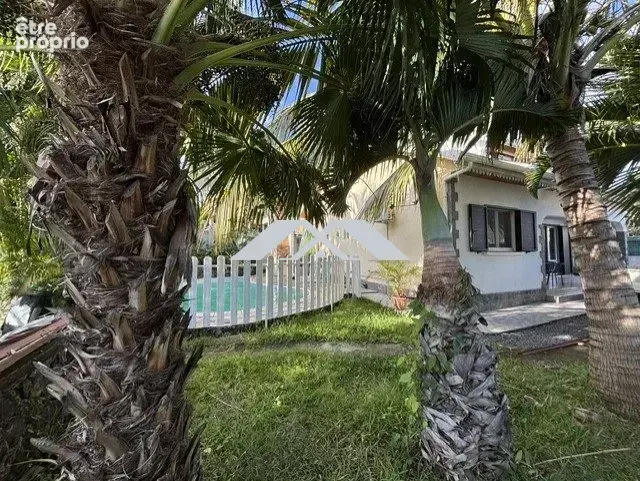 Photo Maison à Saint-Joseph au prix de 371 000€