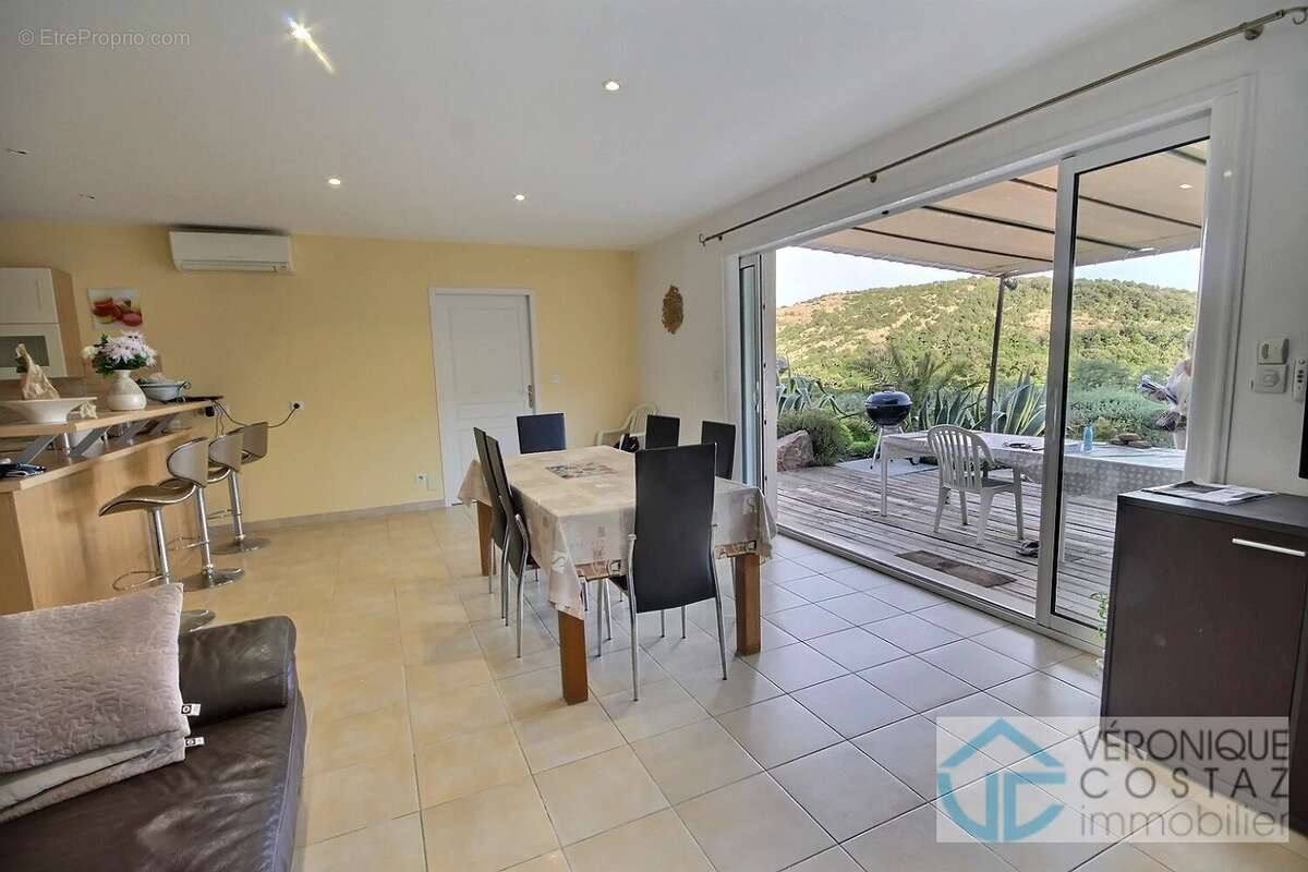 Maison à PORTO-VECCHIO