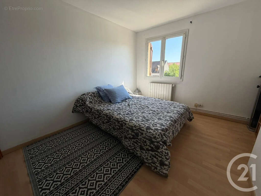 Maison 178 m² à Saint-Mesmes  - photo 12