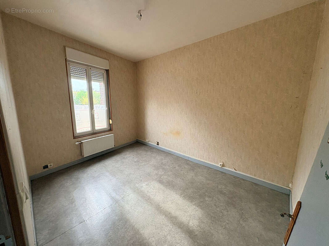 Maison à SAINT-QUENTIN