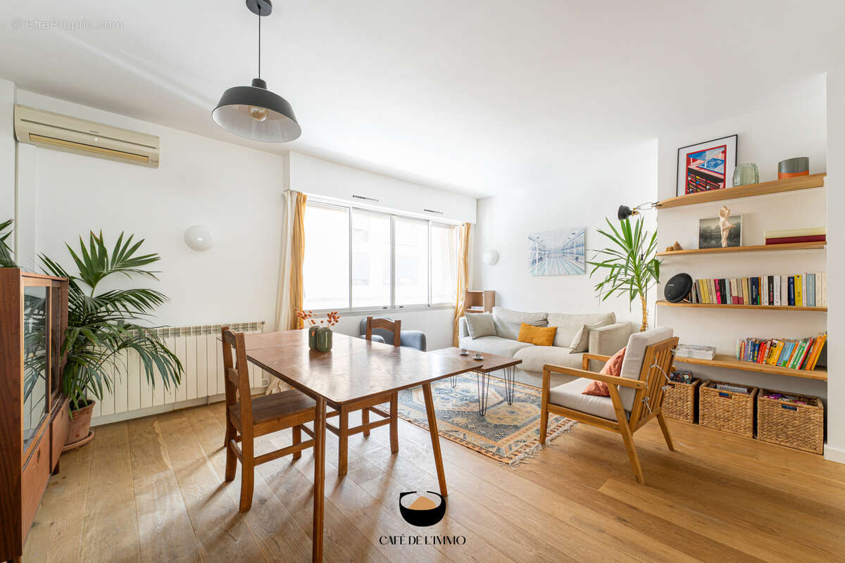 Appartement à MARSEILLE-7E