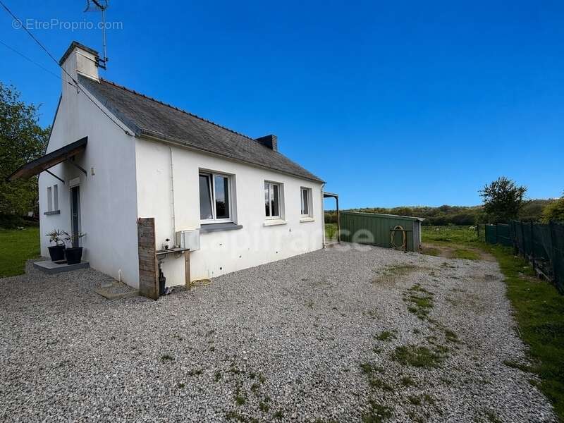 Maison à PLONEVEZ-DU-FAOU