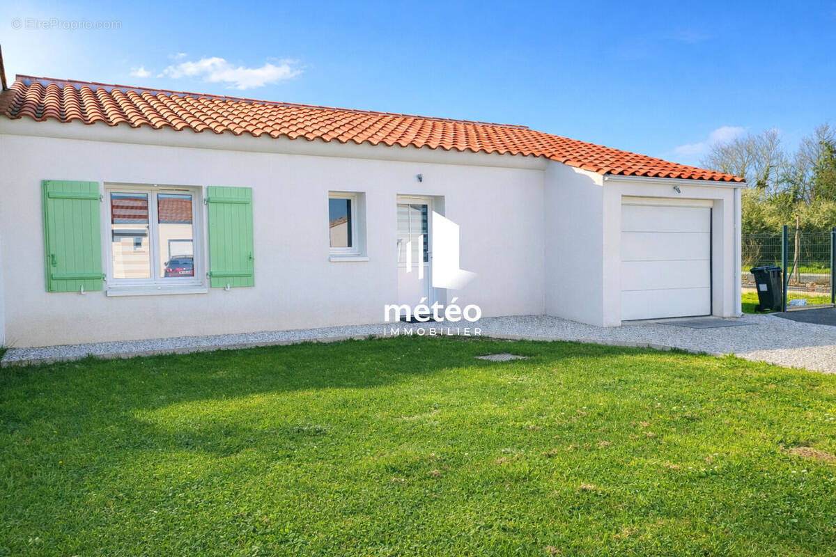 Maison à SAINT-MICHEL-EN-L'HERM