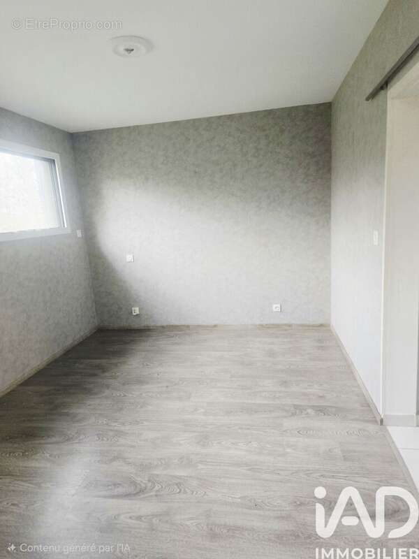 Photo 8 - Maison à LA CHAPELLE-DES-MARAIS