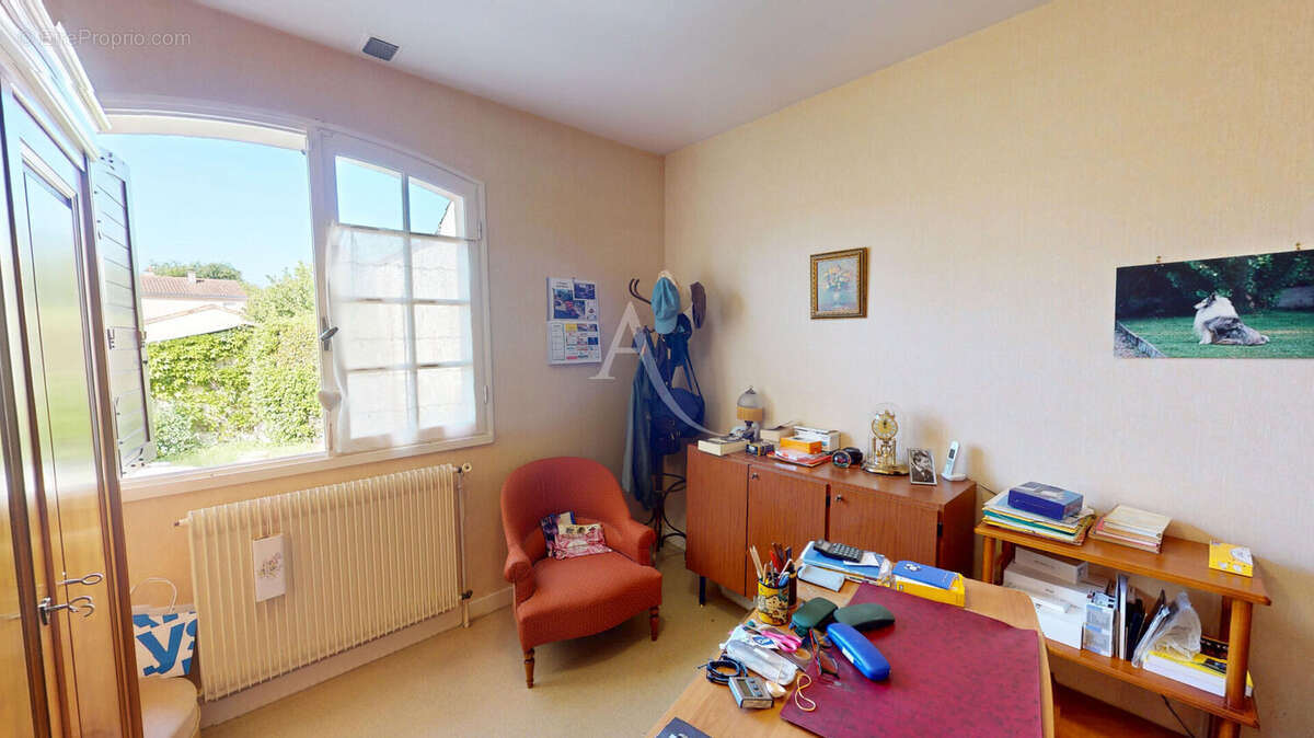 Maison à BUXEROLLES