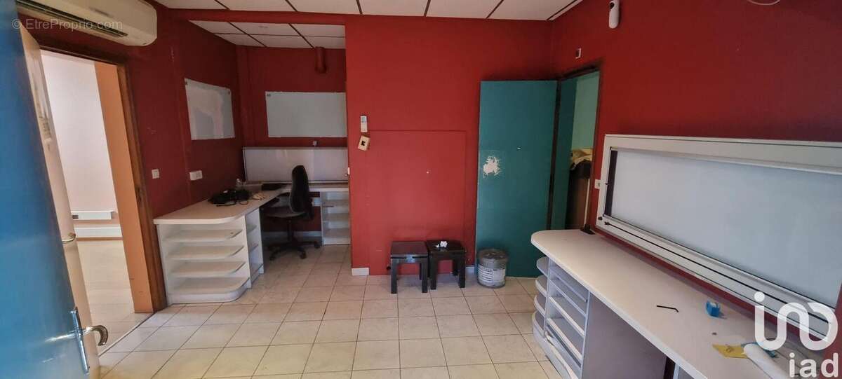 Photo 5 - Commerce à CONFLANS-SAINTE-HONORINE