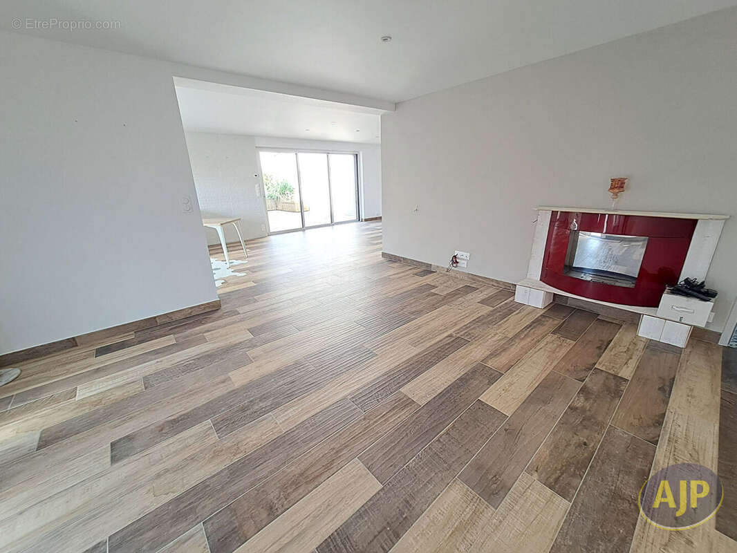 Maison à LA GARNACHE