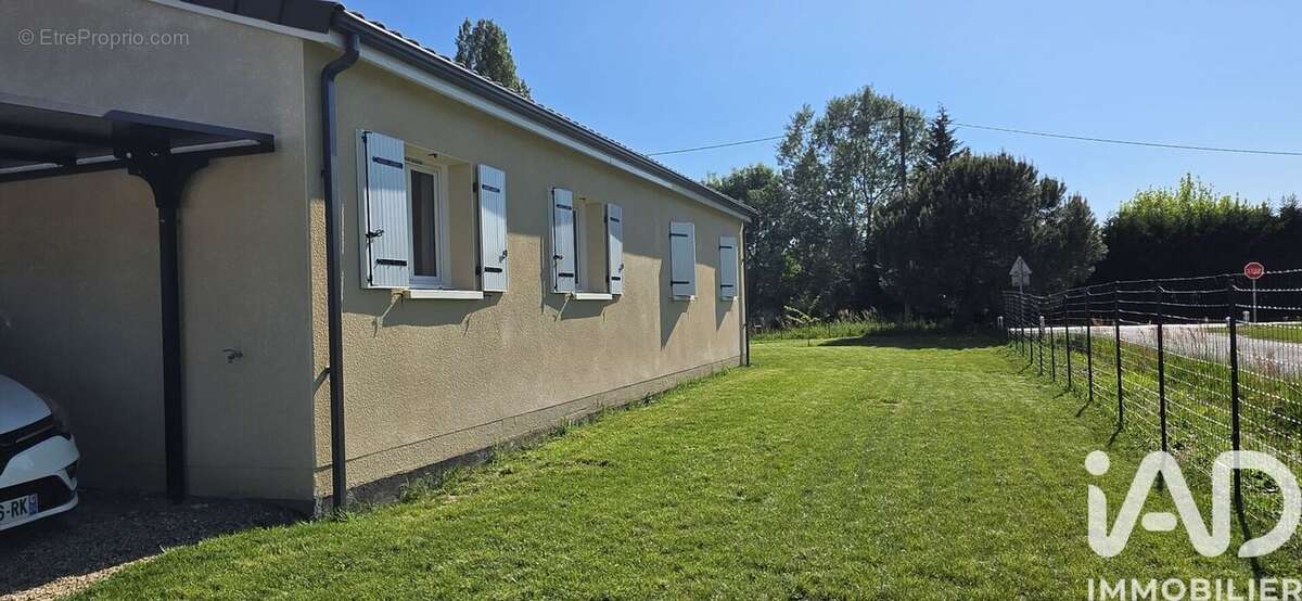 Photo 3 - Maison à COURS-DE-PILE