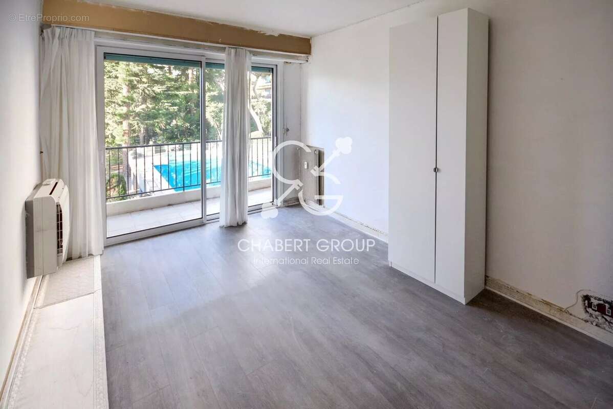 Appartement à CAP-D'AIL