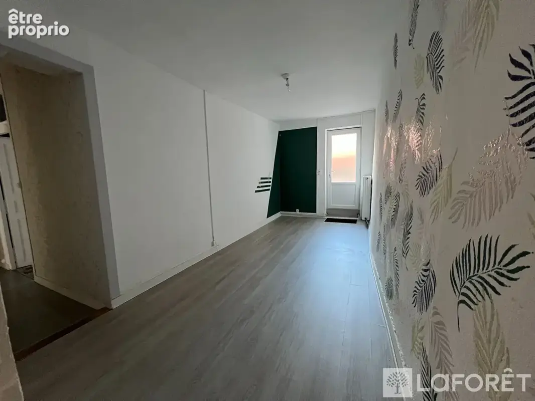 Appartement Centre Ville Montbrison 2 chambres terrasse - photo 8