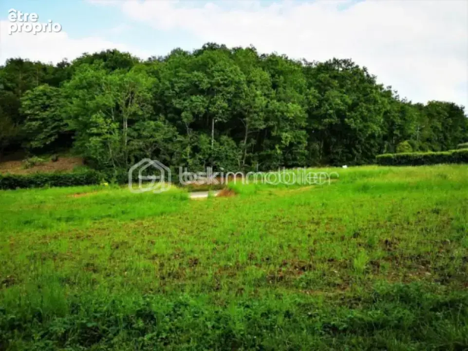 Terrain constructible au calme de 948 m² environ de surface, façade de 36.16 ml - photo 7