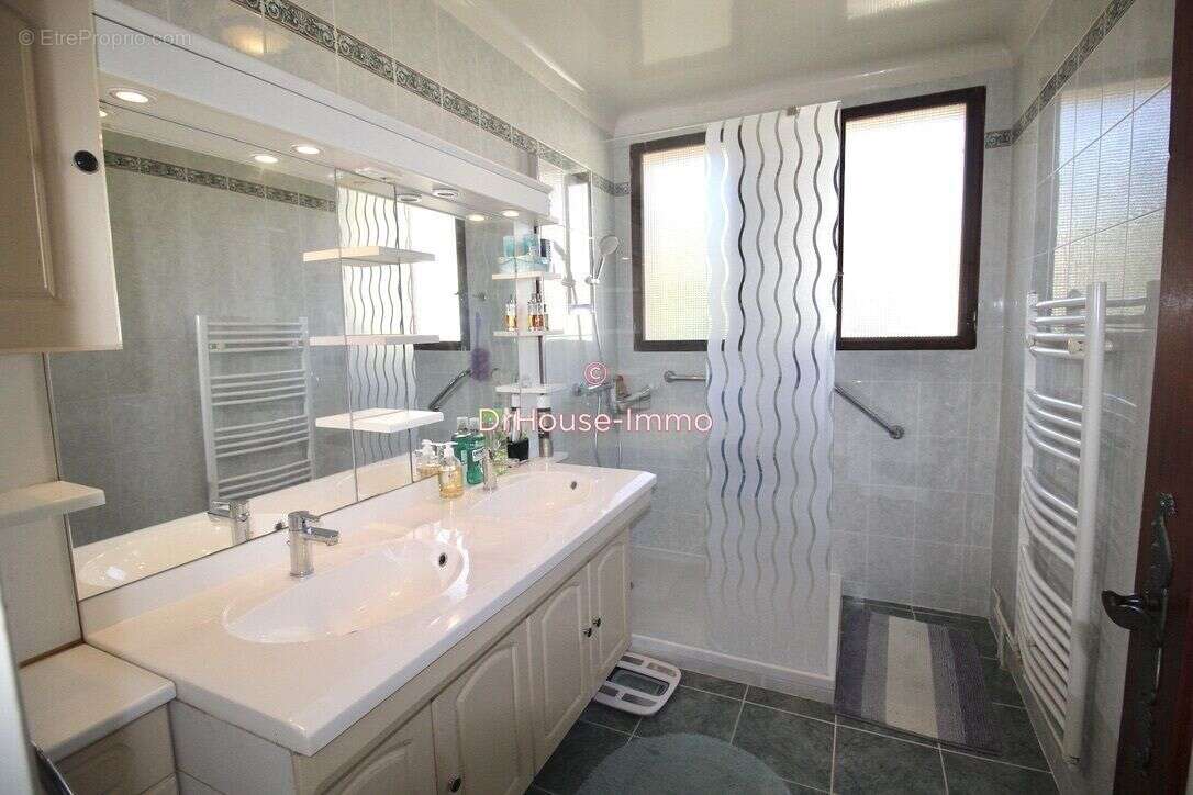 Maison à CAVALAIRE-SUR-MER