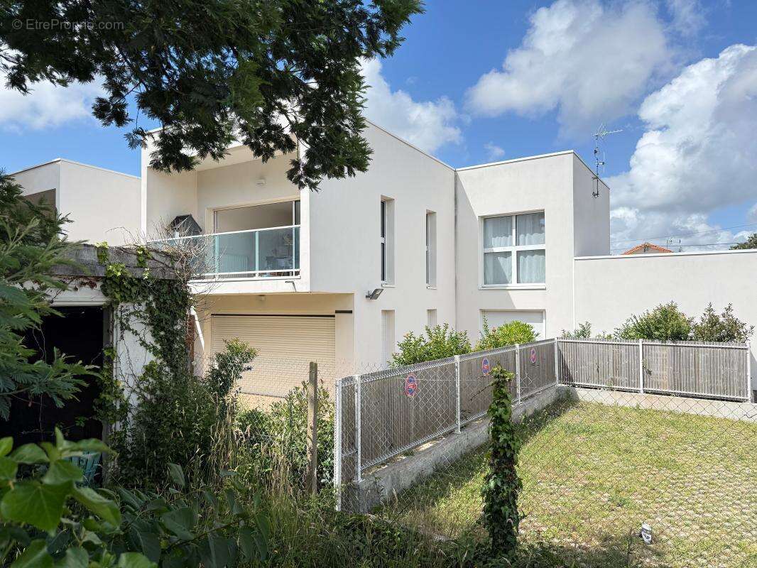 Superbe APPARTEMENT récent à 200 m Plage du Platin - photo 20