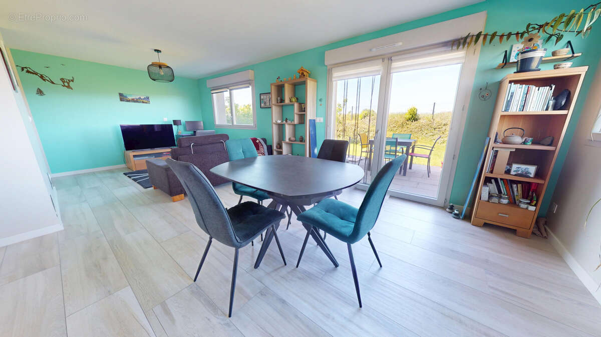Appartement à HAUTEVILLE-LES-DIJON