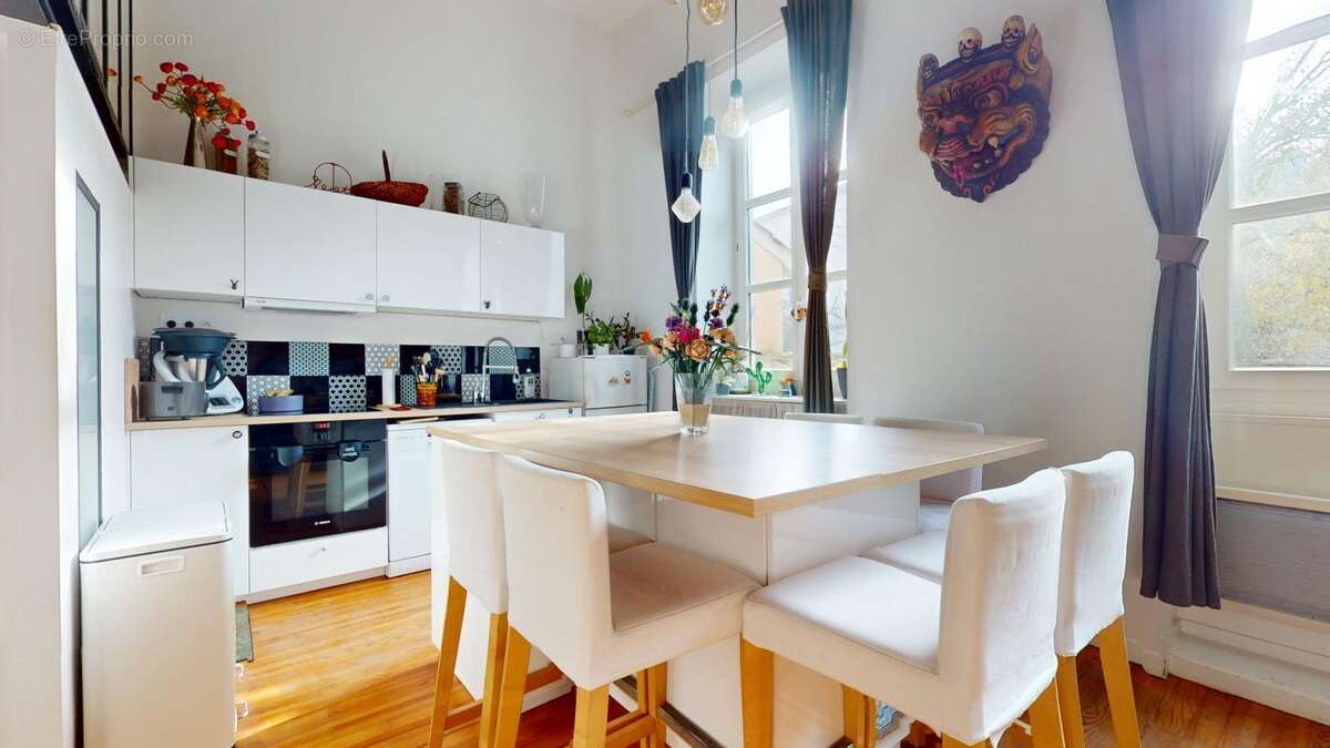 Appartement à LYON-5E