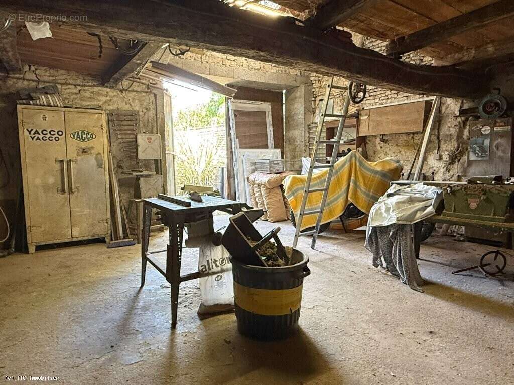 Maison à VERTEUIL-SUR-CHARENTE