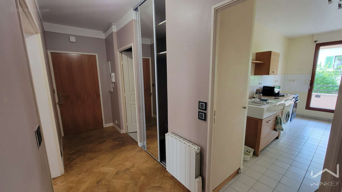Appartement à PARIS-10E