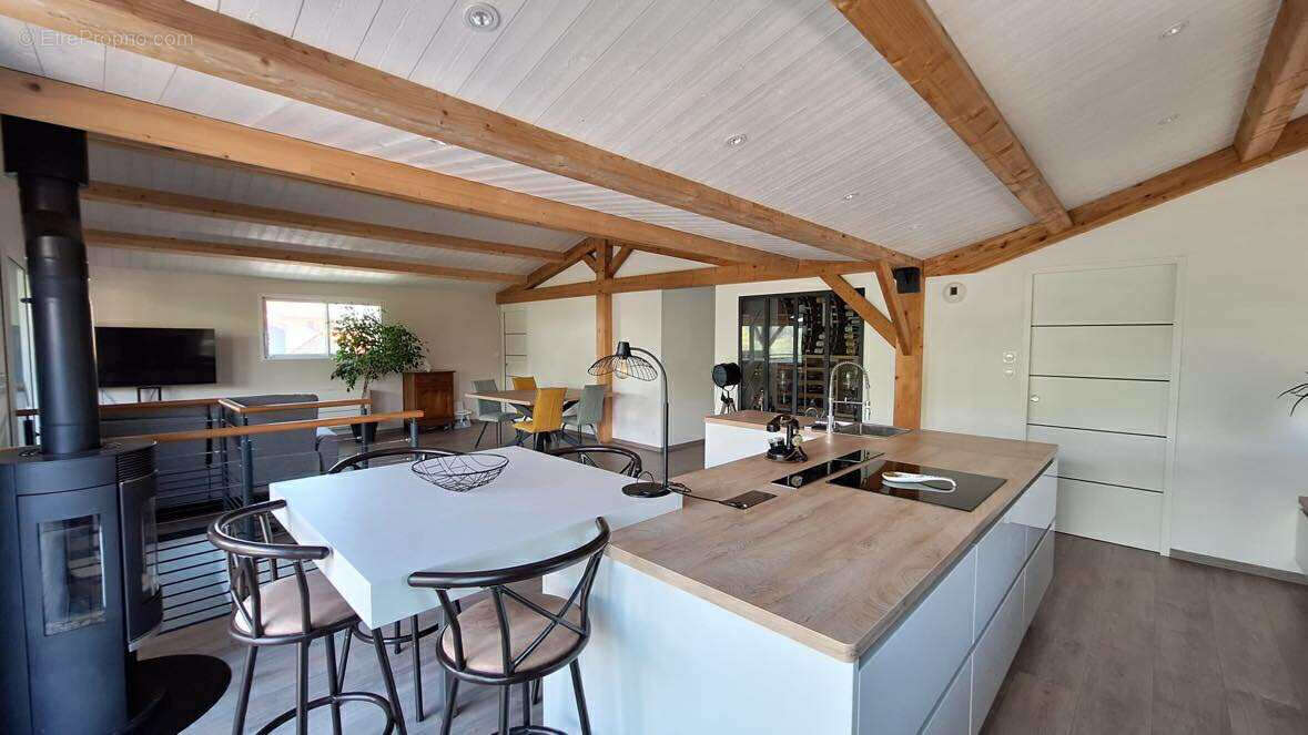 Maison à TALMONT-SAINT-HILAIRE