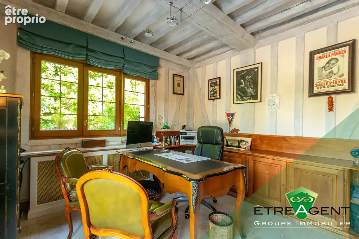Maison SAINT-PHILBERT-SUR-RISLE - 350 m² - 4 chambres - photo 9