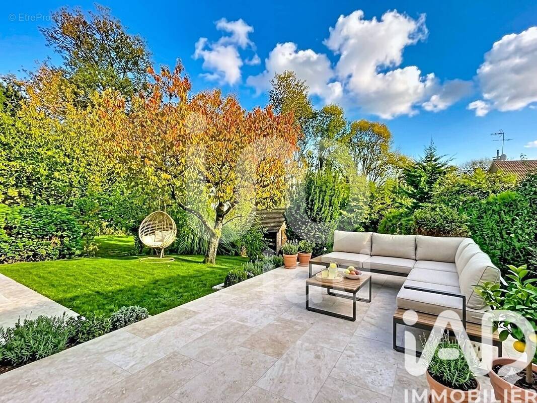 Photo 1 - Maison à TORCY