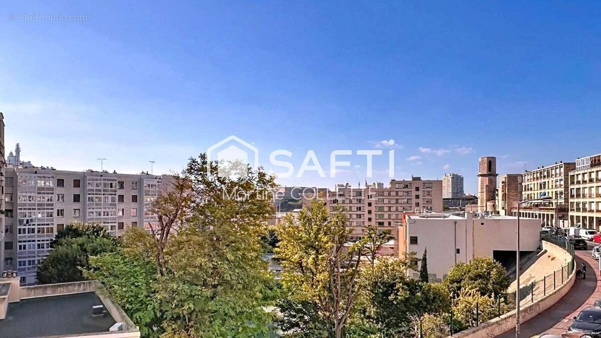 Appartement 36 m² à Marseille-2e  - photo 6