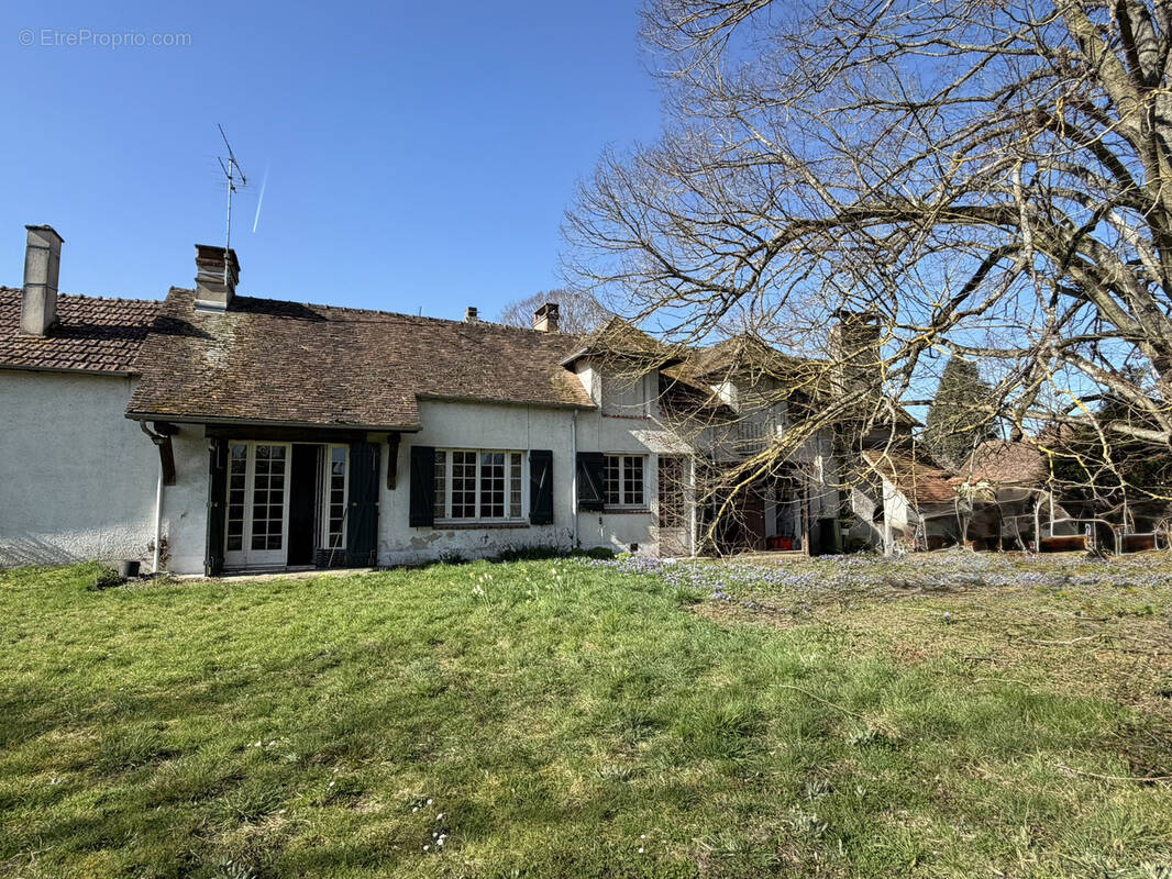 Maison à CONDE-SUR-VESGRE