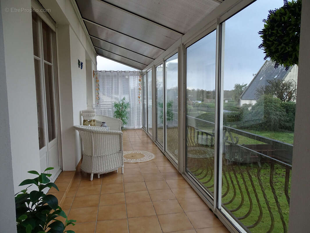 Maison à MAEL-CARHAIX