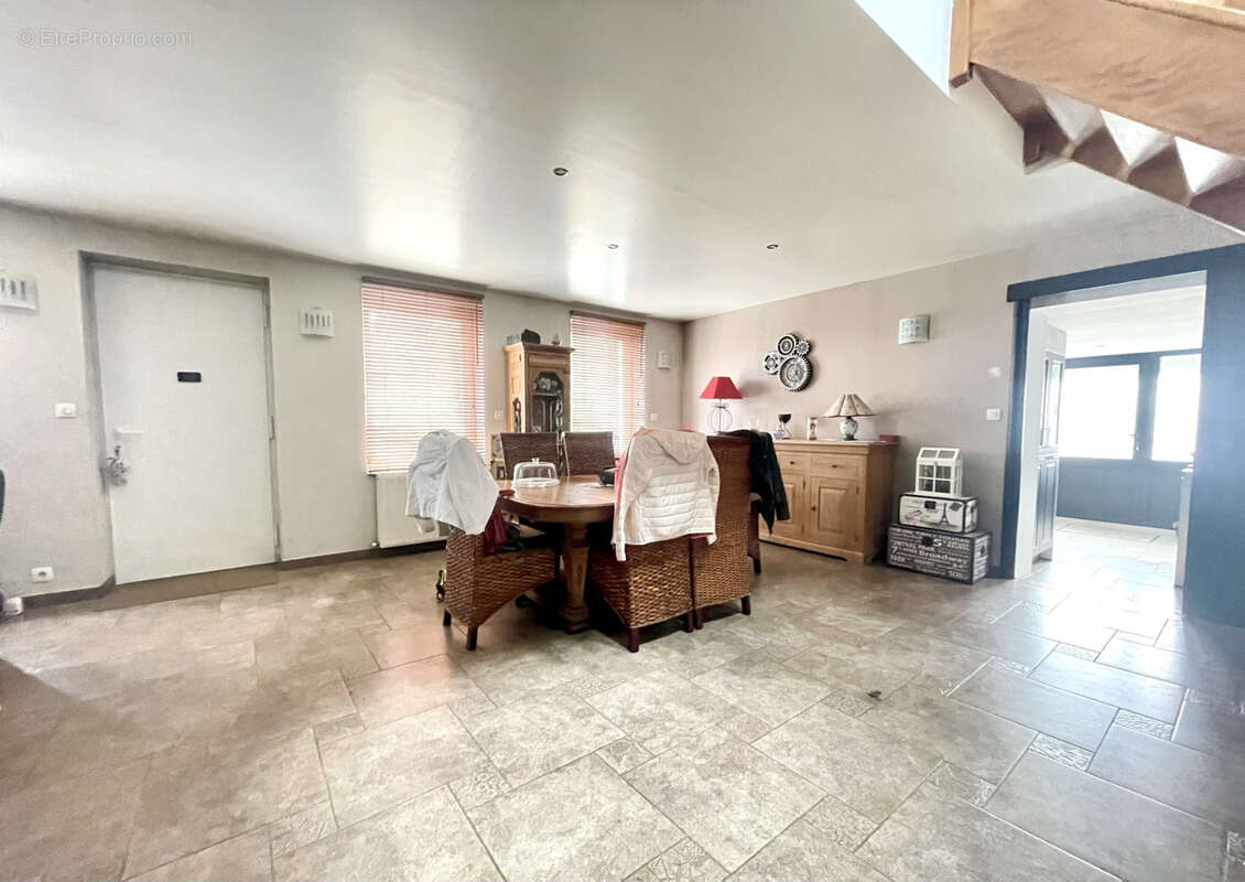 Maison à CAMPHIN-EN-PEVELE