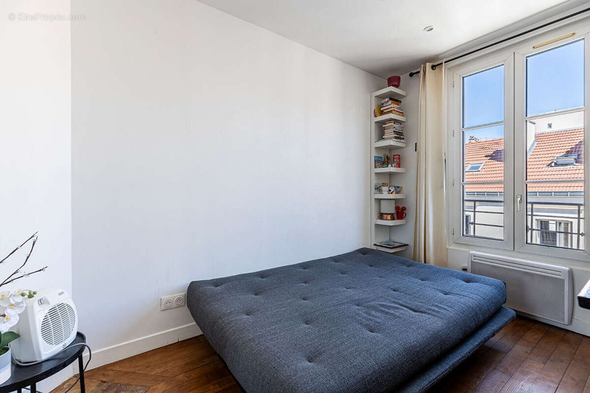 Appartement T1 à vendre - Paris 5ème étage - 24,58 m² - photo 4