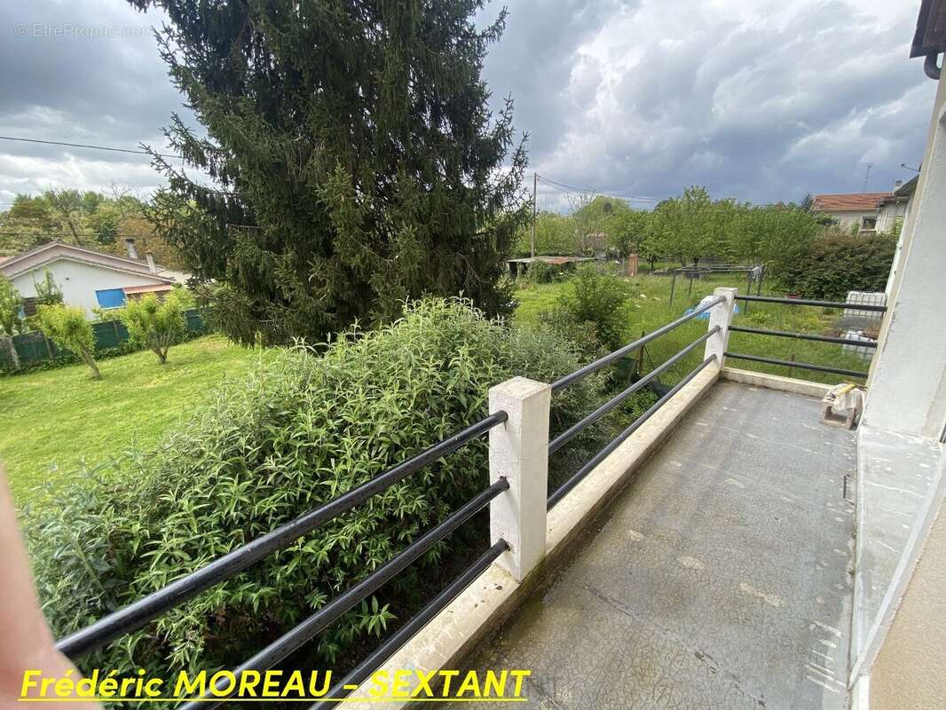 Sympathique maison de 85m2 sur Garage et Buanderie avec beau terrin de 800m2 piscinable - photo 14
